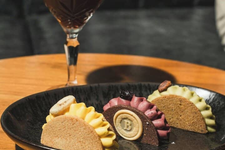 Dining 78 of 145