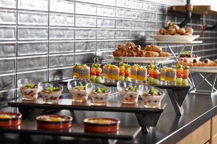 Breakfast/Coffee Service 82 of 145